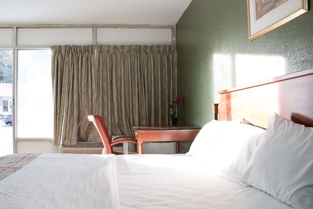 Cocomo Inn & Suites Moultrie Δωμάτιο φωτογραφία